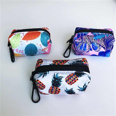 Contenitore per sacchetti per escrementi di cane